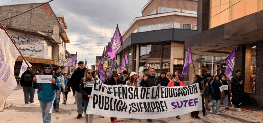 OTRA SEMANA QUE ARRANCA SIN CLASES: SUTEF REALIZÓ “DESOBLIGACIONES” Y MOVILIZACIONES EN TODA TIERRA DEL&nbsp;FUEGO