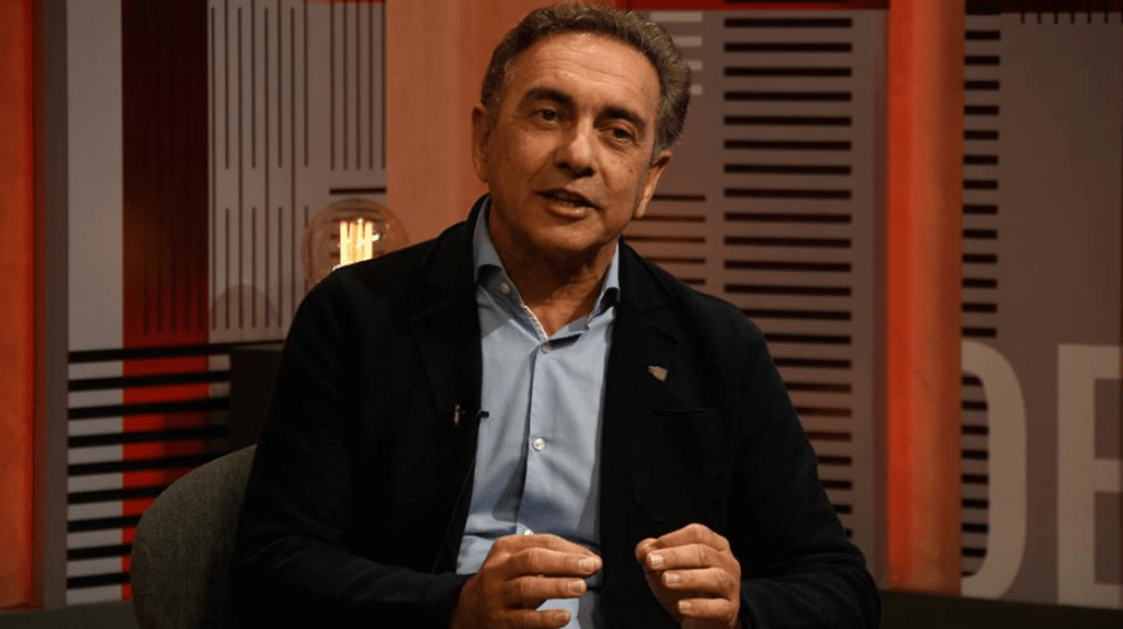 El candidato de Milei, Tomás Figueroa, apuntó contra la oposición: “Nos han conformado con caramelos y han despilfarrado fondos&nbsp;nacionales”