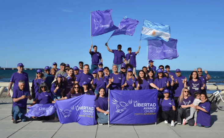 La candidata de Milei en Chubut, Maira Frías, reforzó su campaña en Trelew y Puerto Madryn bajo el mensaje: “La Libertad Avanza o Argentina&nbsp;retrocede”